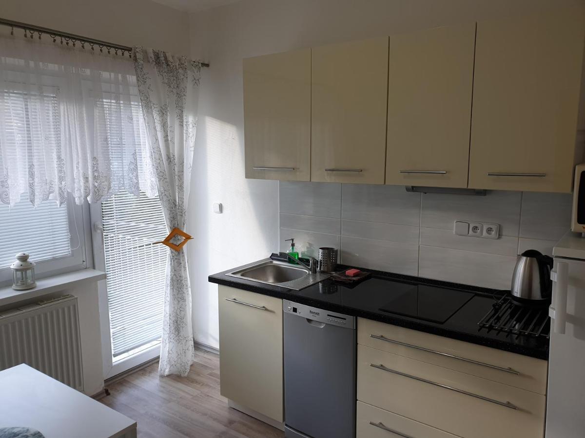 Apartment Petra Липова-Лазне Экстерьер фото
