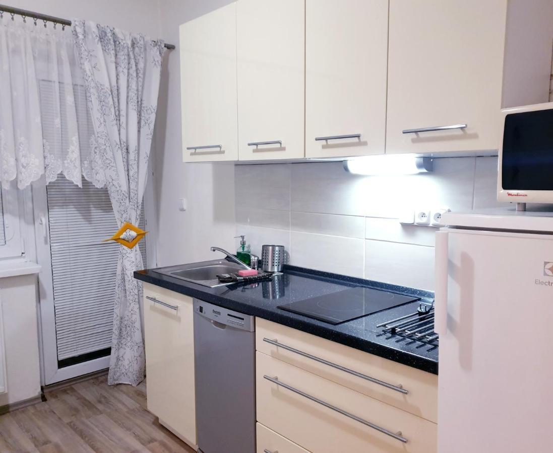Apartment Petra Липова-Лазне Экстерьер фото